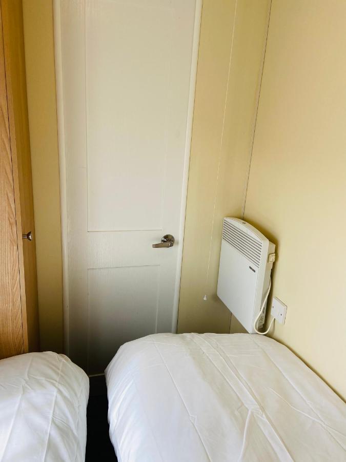 Hotel High Tide Burmarsh Esterno foto