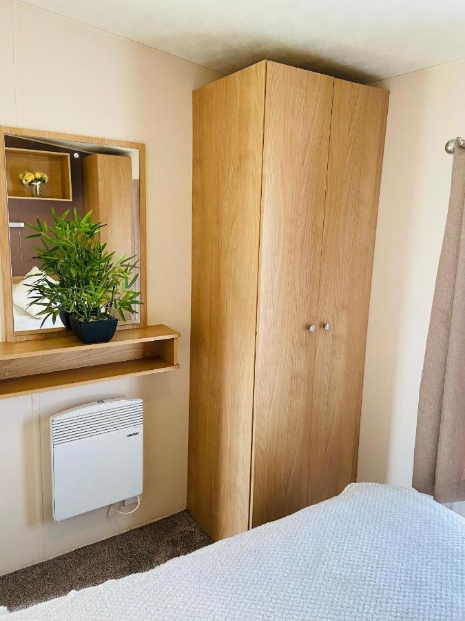 Hotel High Tide Burmarsh Esterno foto